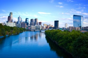 philadelphia skyline from delaware river